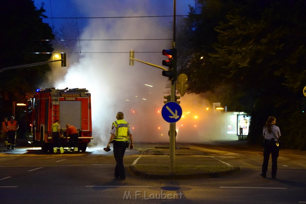 TLF 4 umgestuerzt Koeln Bocklemuend Ollenhauer Ring Militaerringstr P224.JPG - Miklos Laubert